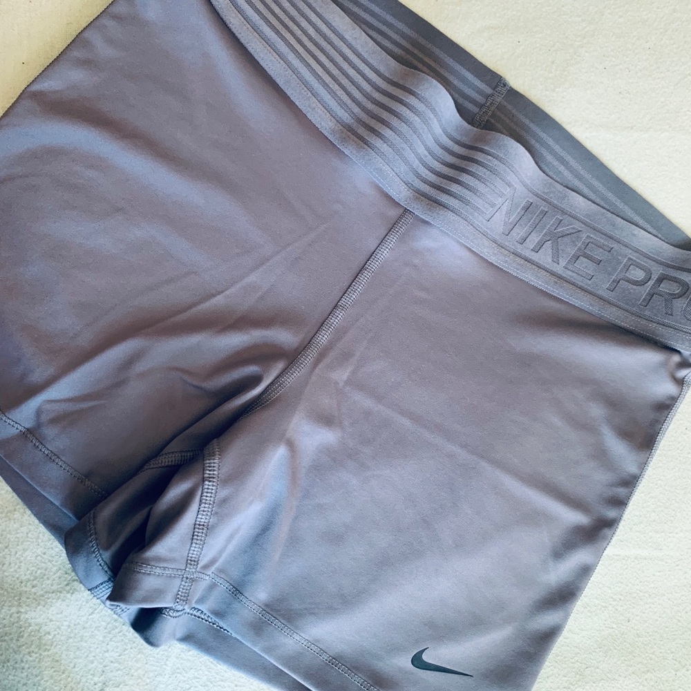 Grey Nike pro shorts